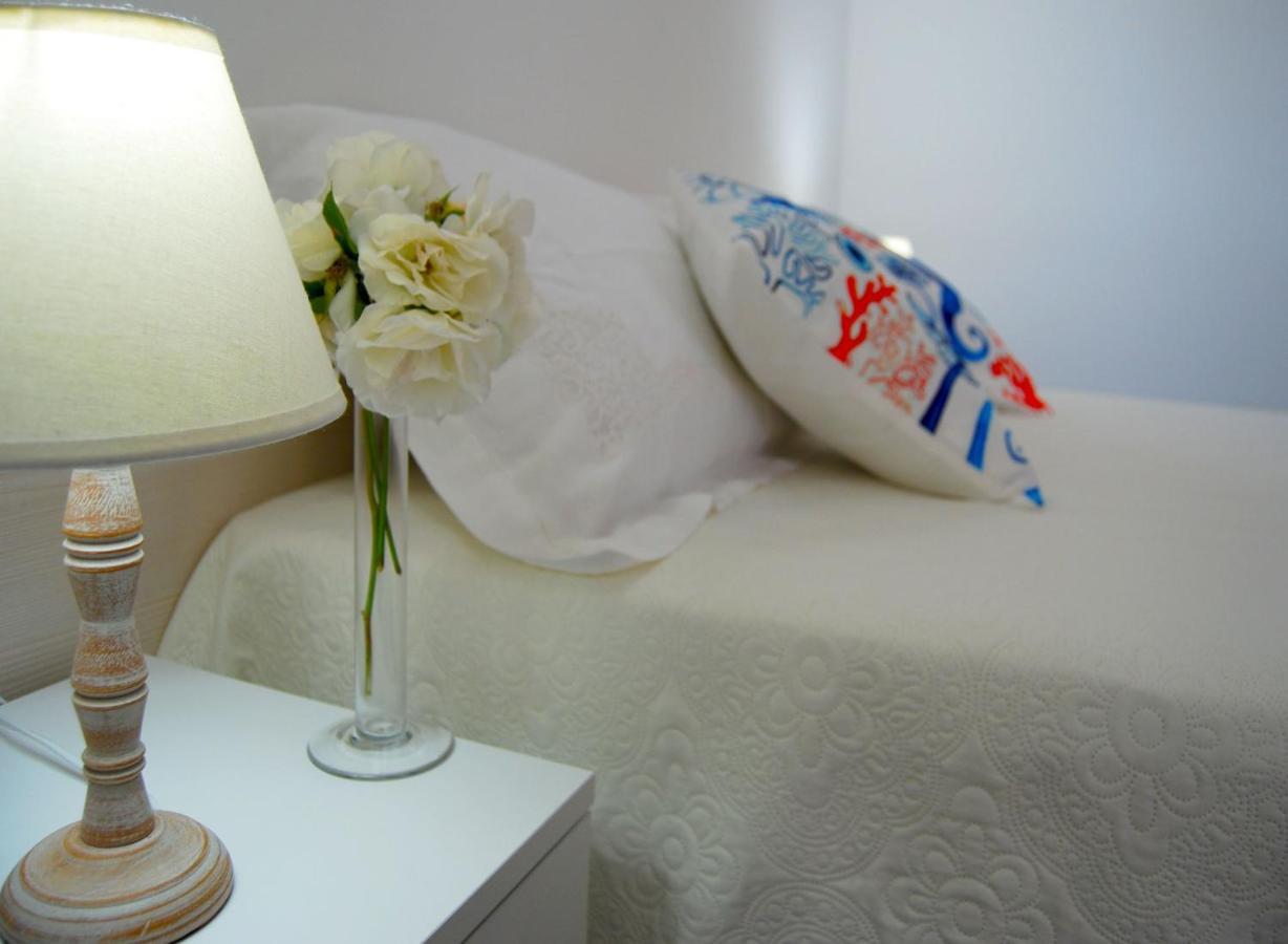 B&B Capo Rizzuto Fronte Mare Экстерьер фото