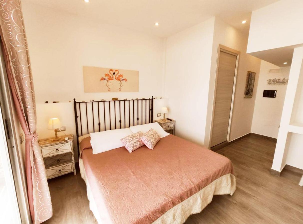 B&B Capo Rizzuto Fronte Mare Экстерьер фото
